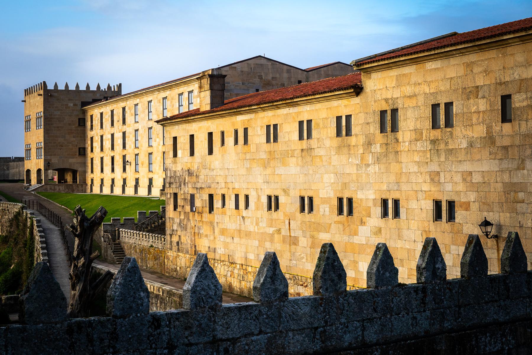 فندق Parador De بايونا المظهر الخارجي الصورة